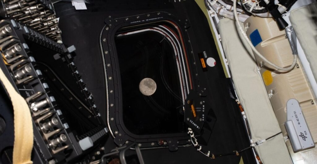 How the Artemis II spacecraft was designed with (relative) comfort in mind How the Artemis II spacecraft was designed with (relative) comfort in mind