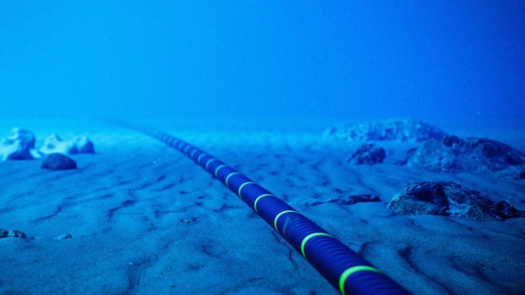 New undersea cable cutter risks Internet’s backbone
