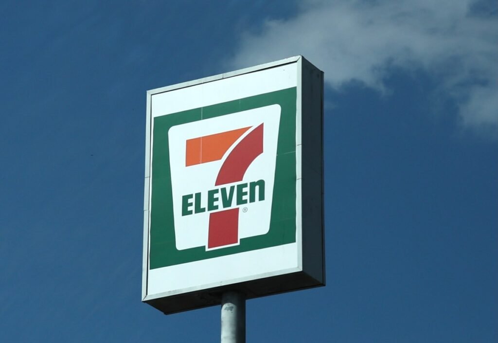7-Eleven data breach affects over 185,000 people’s personal data a photo of the 7-Eleven sign in Texas.