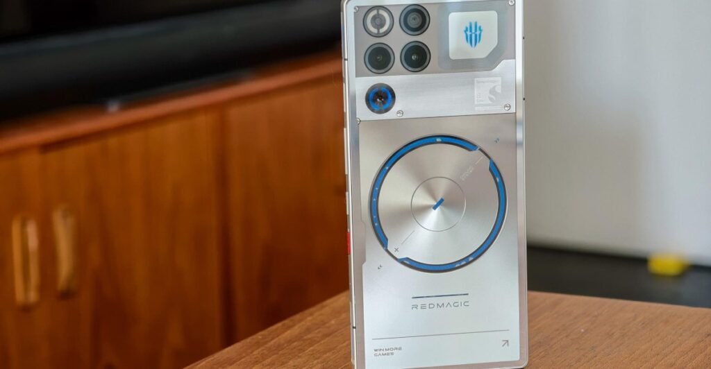 Redmagic’s liquid-cooled 11S Pro arrives with upgraded Snapdragon chip