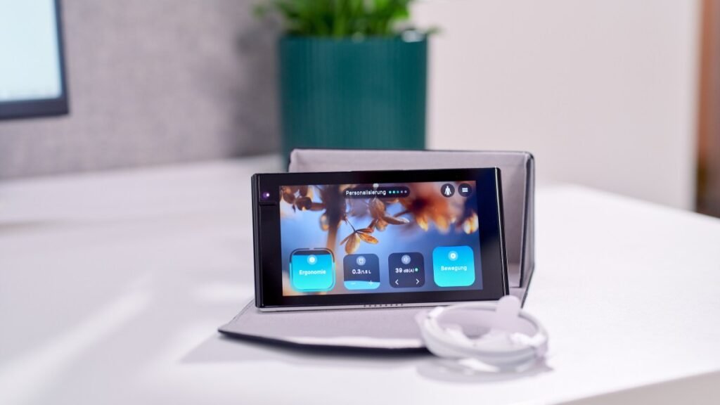 The offline desk gadget that actually got me to sit up straight The offline desk gadget that actually got me to sit up straight