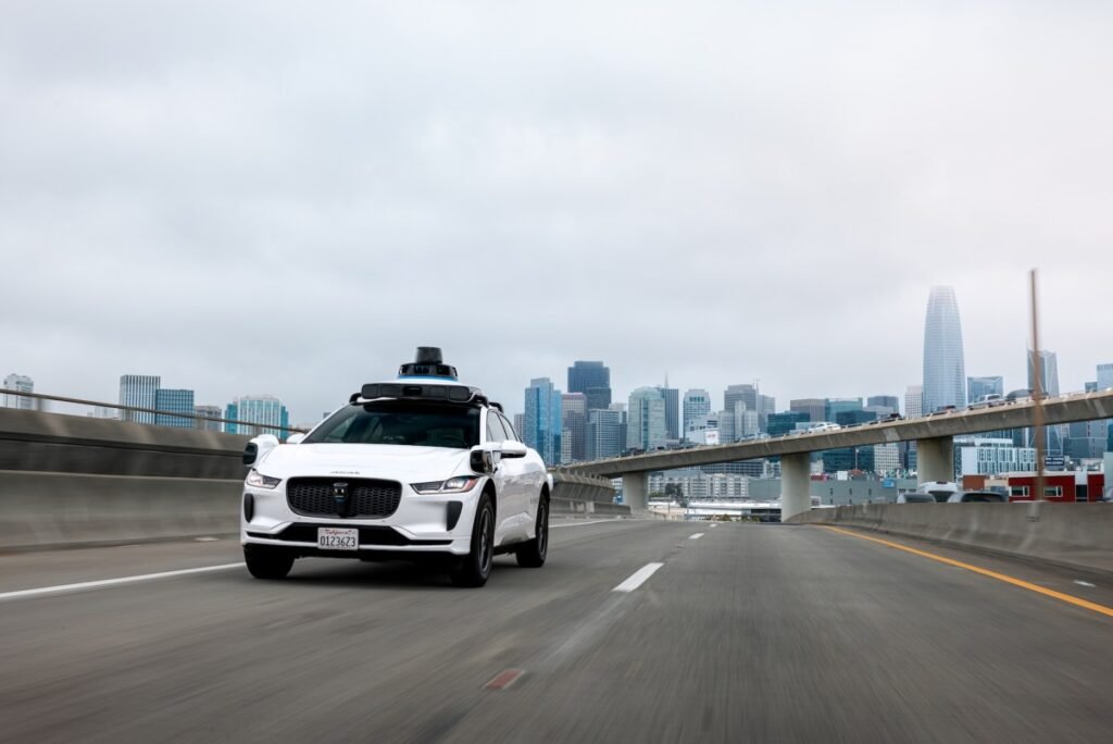 Waymo halts freeway rides after robotaxis struggle in construction zones WAYMO on SF freeway