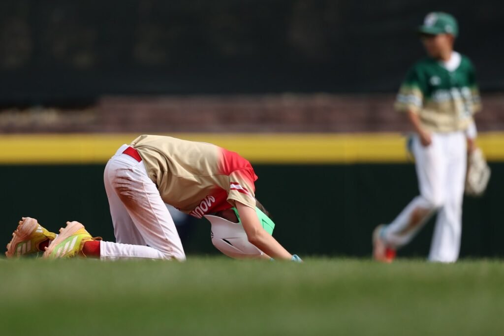 Little Leaguers at the LLWS