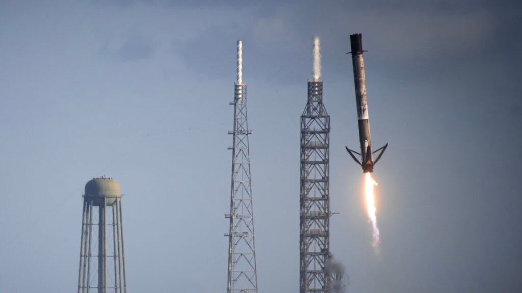 Trump's space transportation policy calls for new spaceport on federal land