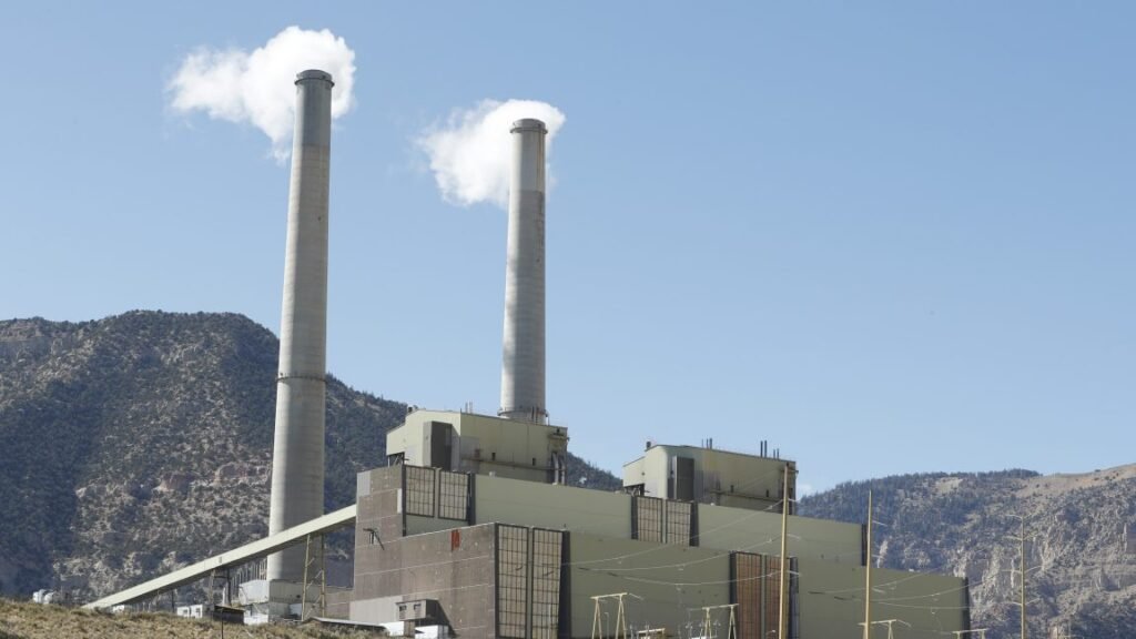 EPA seeks to eliminate remaining greenhouse-gas rules for power plants