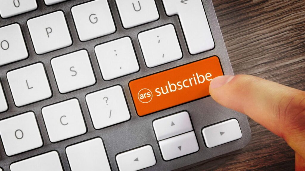 Photo of a computer keyboard with an orange enter key that says Subscribe with an Ars Technica logo