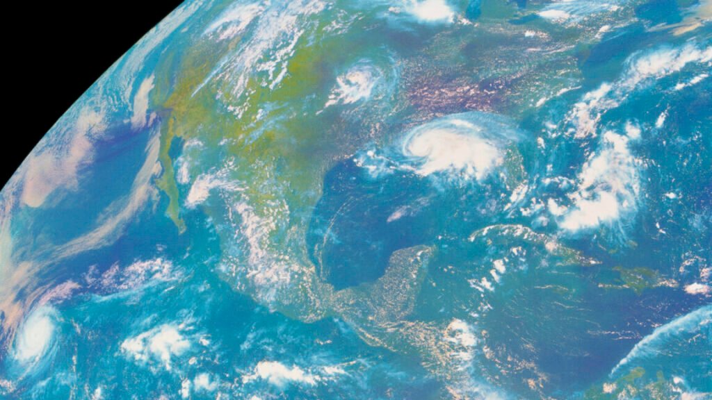 Update to Google’s AI weather model improves forecast accuracy Update to Google’s AI weather model improves forecast accuracy